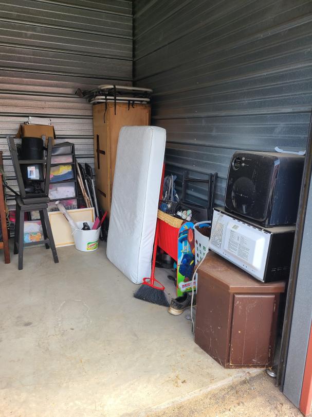 Storage Unit Auction in Claremore, OK at Paradise Storage ends on 24th